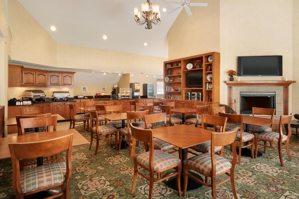 Hawthorn Suites by Wyndham Tinton Falls