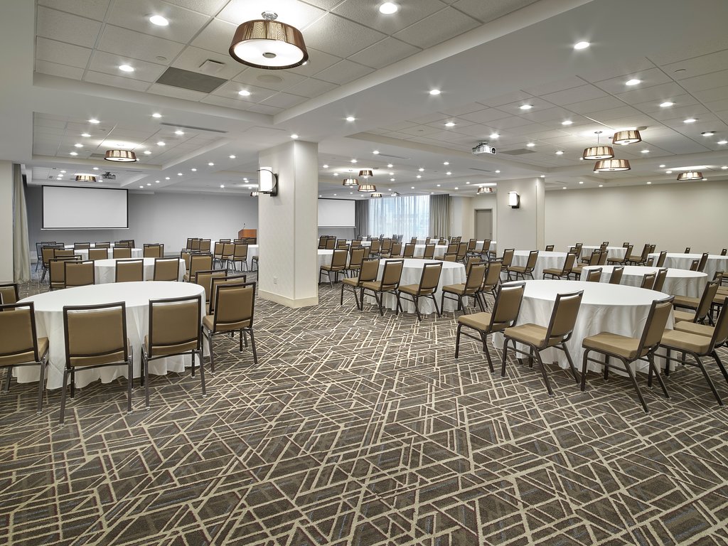 DoubleTree By Hilton Edmonton Downtown