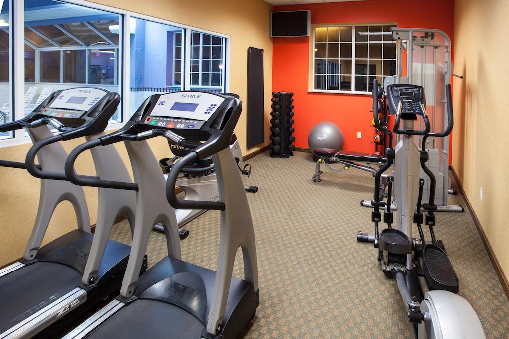 Country Inn & Suites by Radisson, Grand Rapids East, MI
