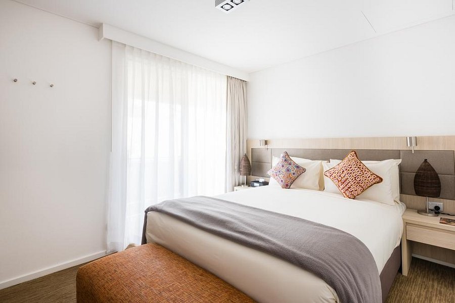 Emu Walk Apartments (Formerly Grand Mercure)