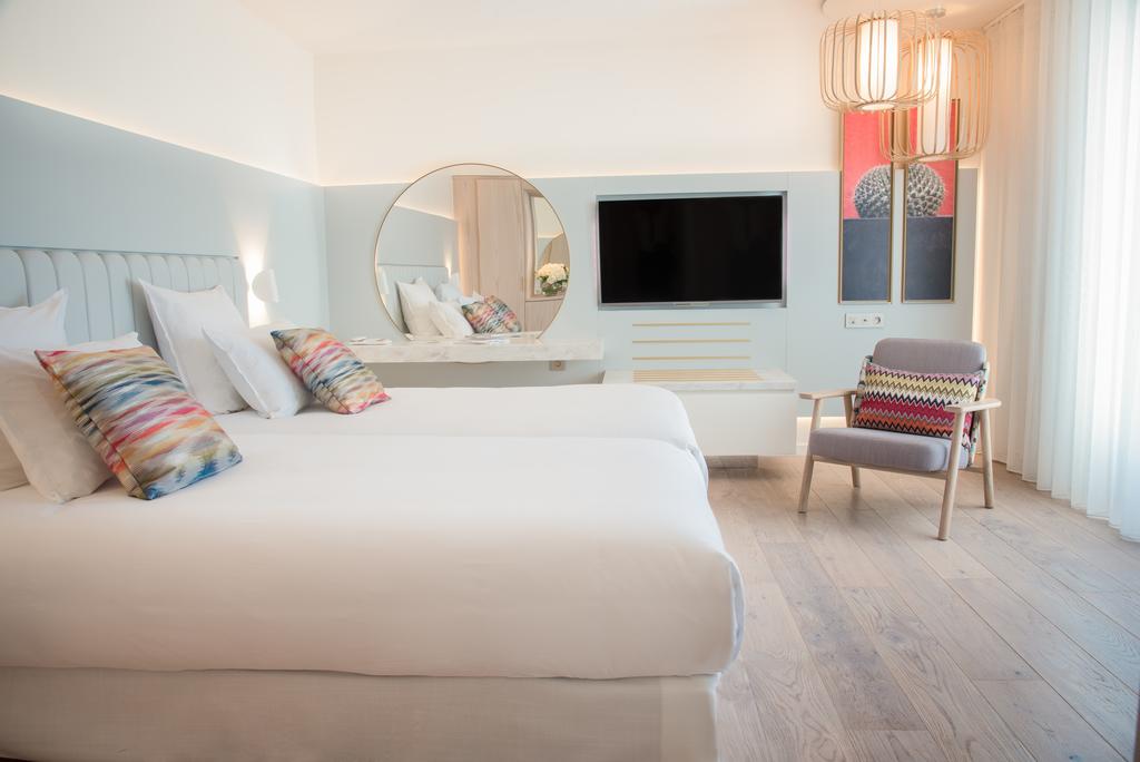 Croisette Beach Cannes - MGallery