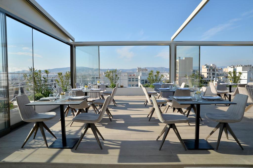 Athenaeum Smart Hotel
