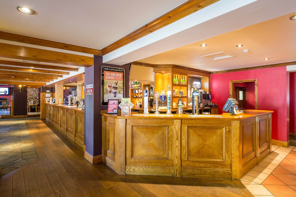 Premier Inn Bournemouth East (Boscombe)