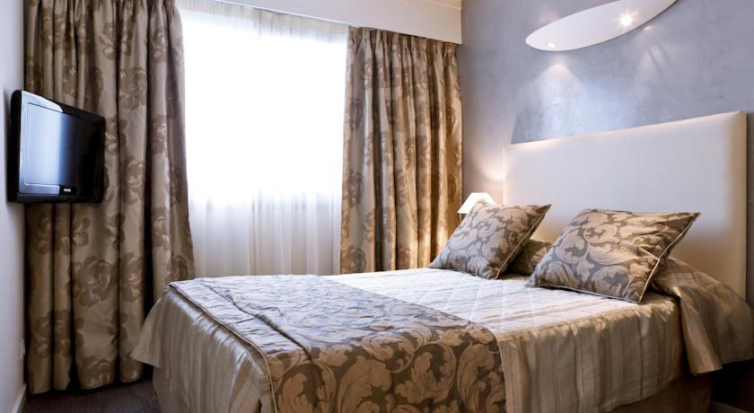 Hotel Charlemagne By HappyCulture