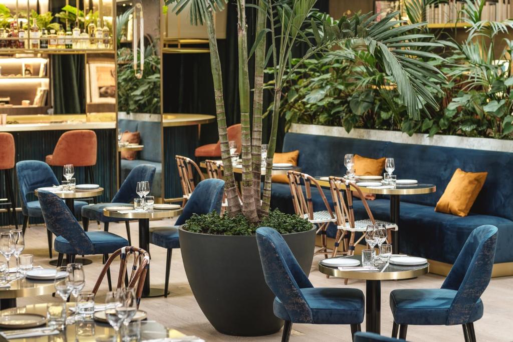 Pley Hotel (Formerly Etoile Saint-Honore)