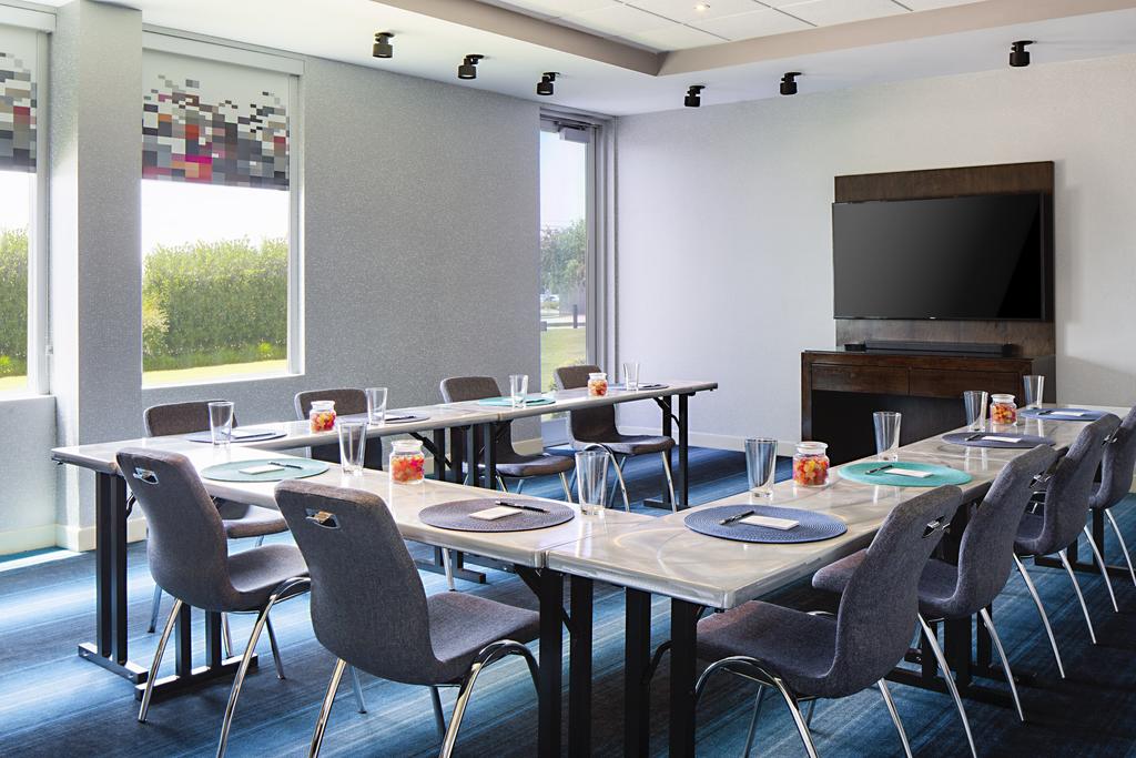 Aloft Plano