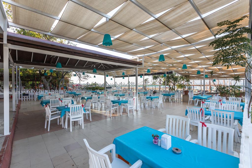 Helios Hotel