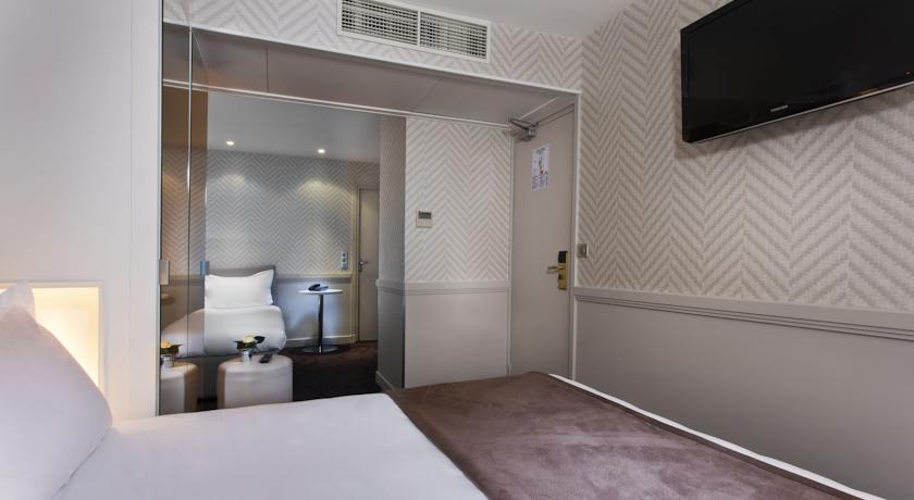 Hotel Longchamp Elysees