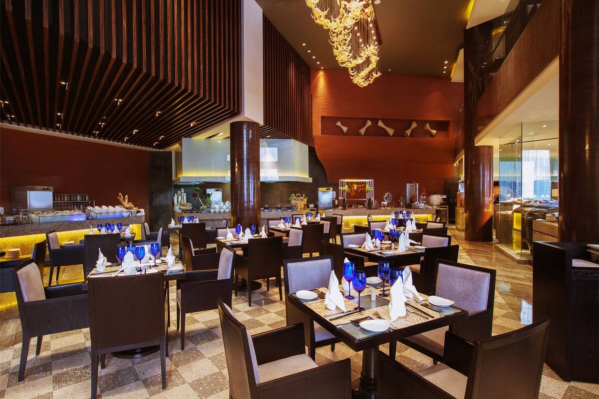 Universal Hotel Urumqi