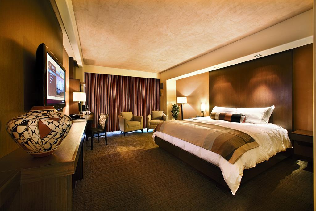Isleta Resort and Casino