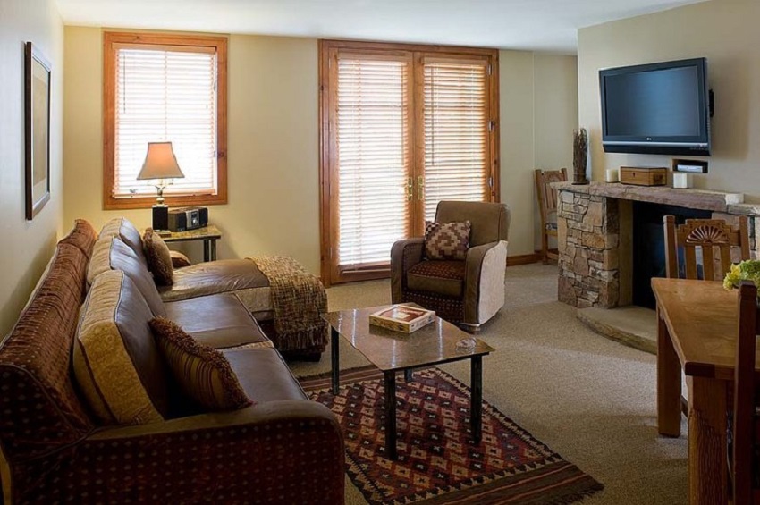 Inn at Lost Creek