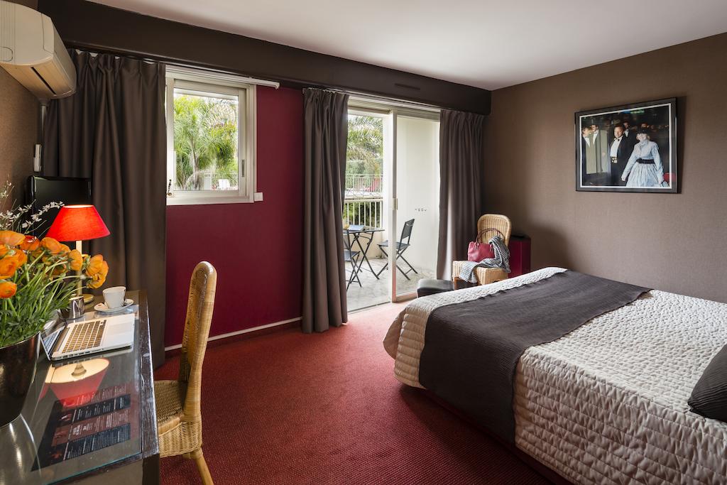 Hotel Beausejour