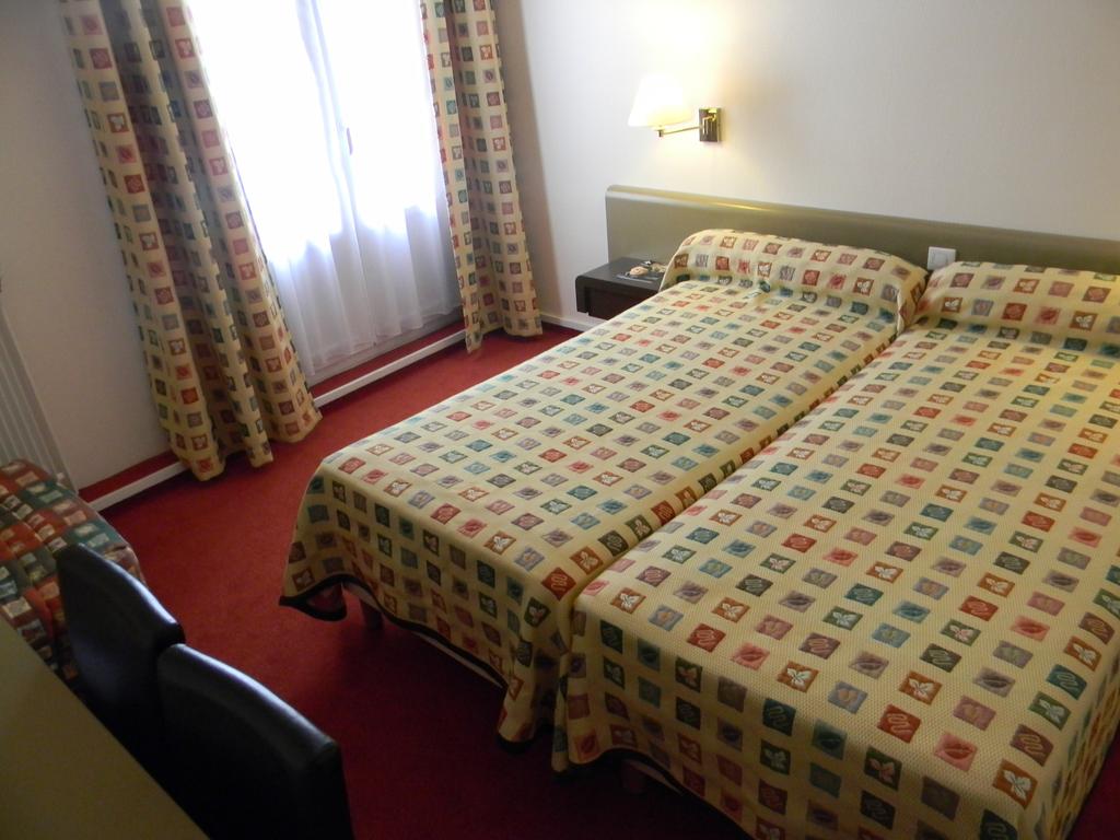 Brit Hotel Cahors - Le France