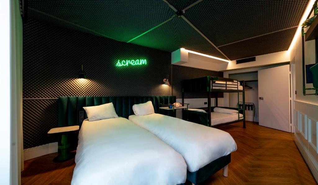 The ReMIX Hotel (Formerly Forest Hill Paris-La Villette)