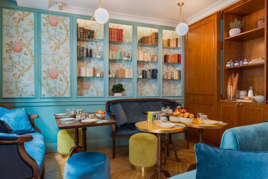 Hotel de Neuve Le Marais by Happyculture