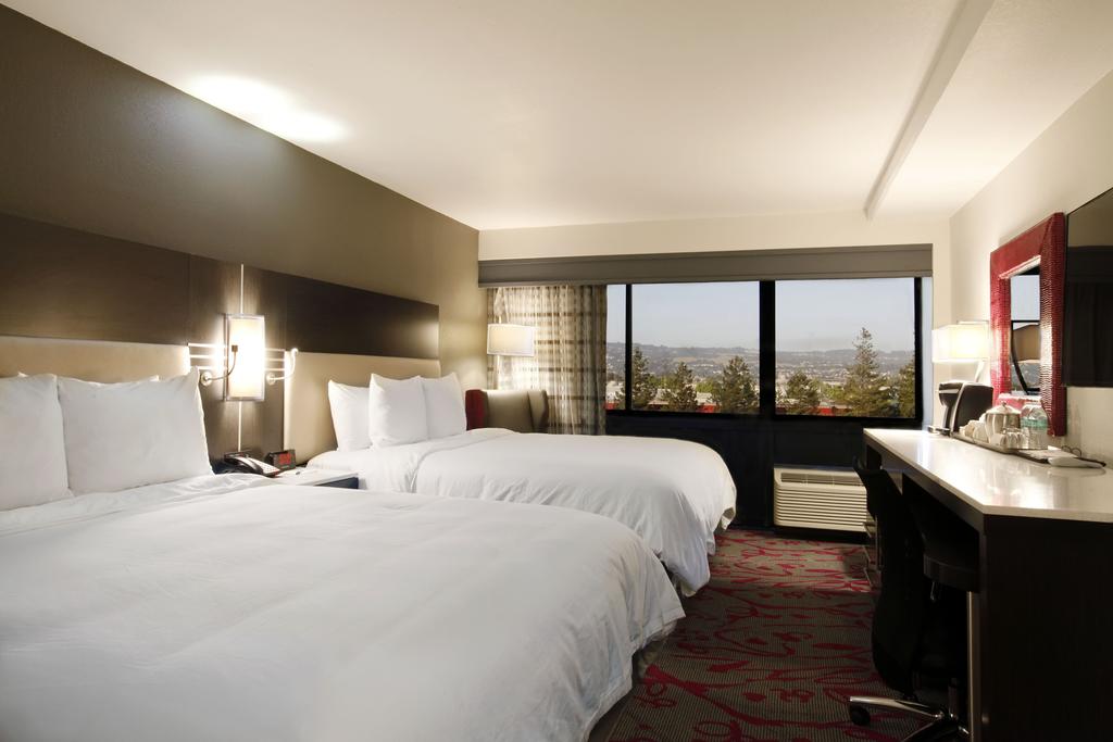 Radisson Hotel Oakland Airport