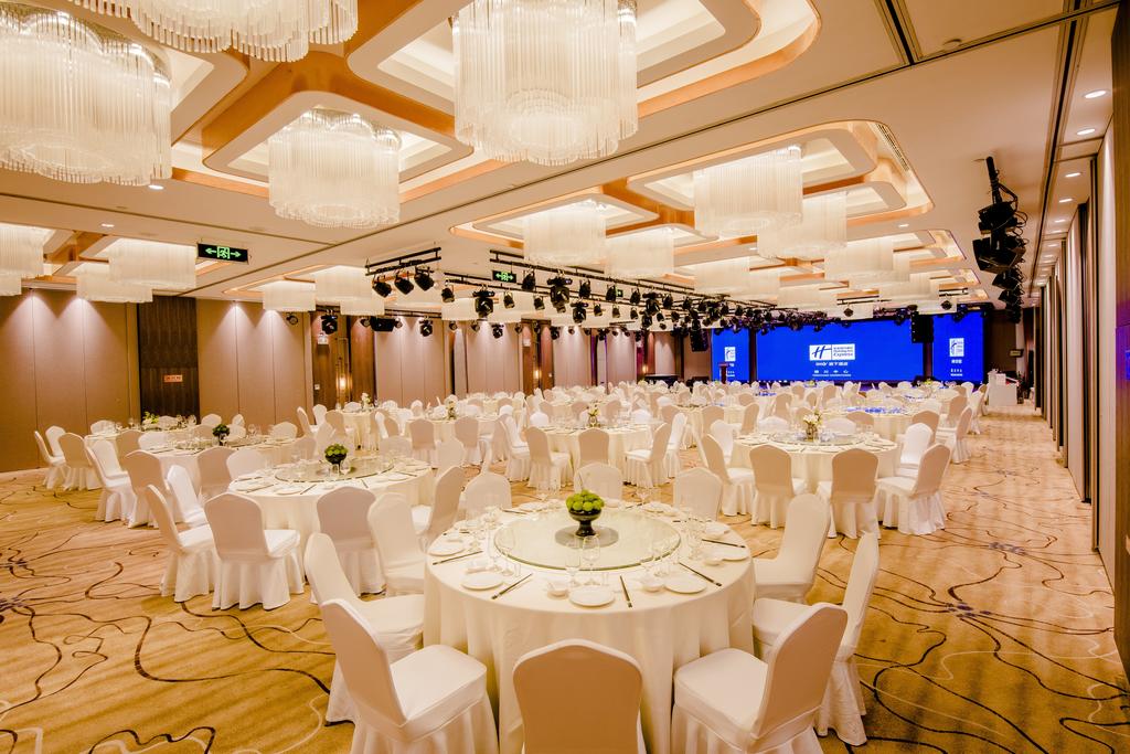 Holiday Inn Express Yinchuan Downtown