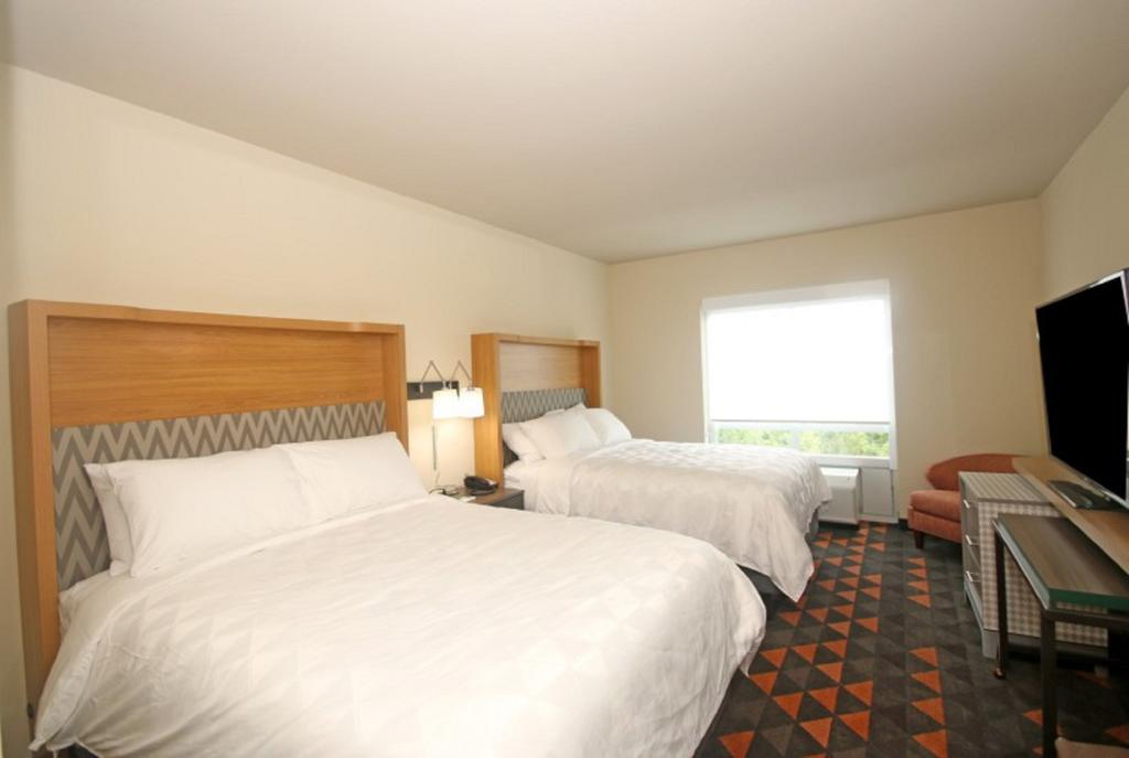 Holiday Inn Hotel And Suites Fayetteville W-Fort Bragg Area