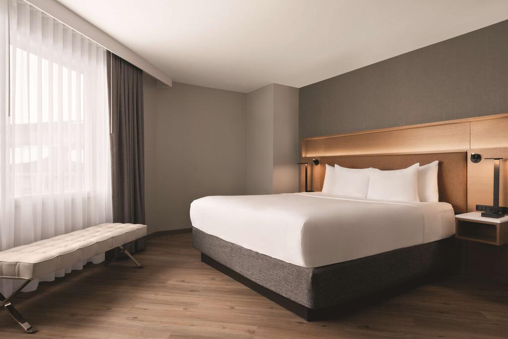 Radisson Hotel & Conference Center Green Bay