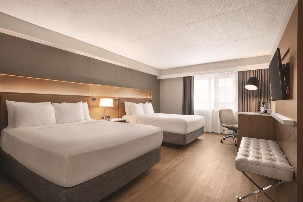 Radisson Hotel & Conference Center Green Bay