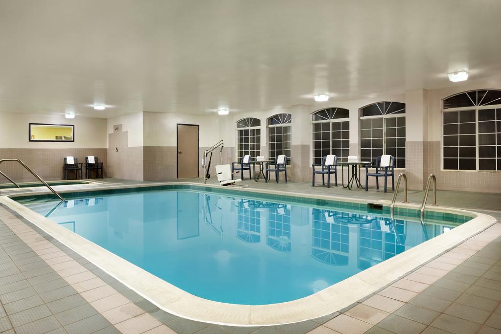 Country Inn & Suites by Radisson Lexington VA