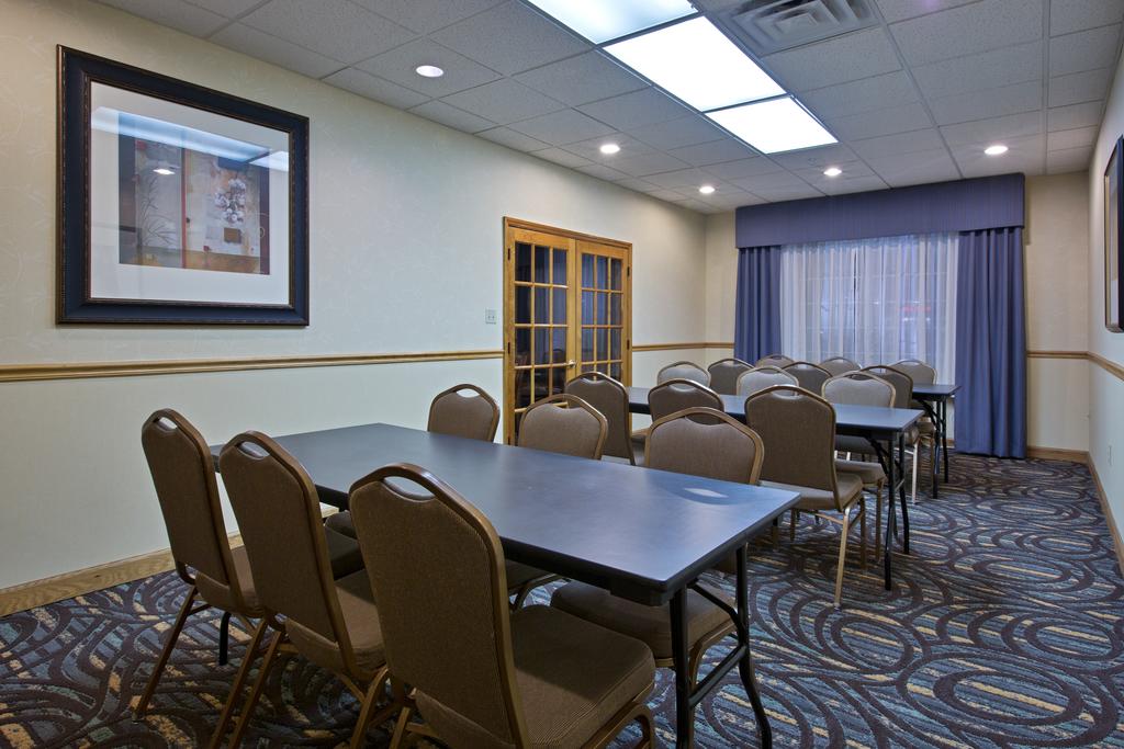 Country Inn & Suites by Radisson Lexington VA