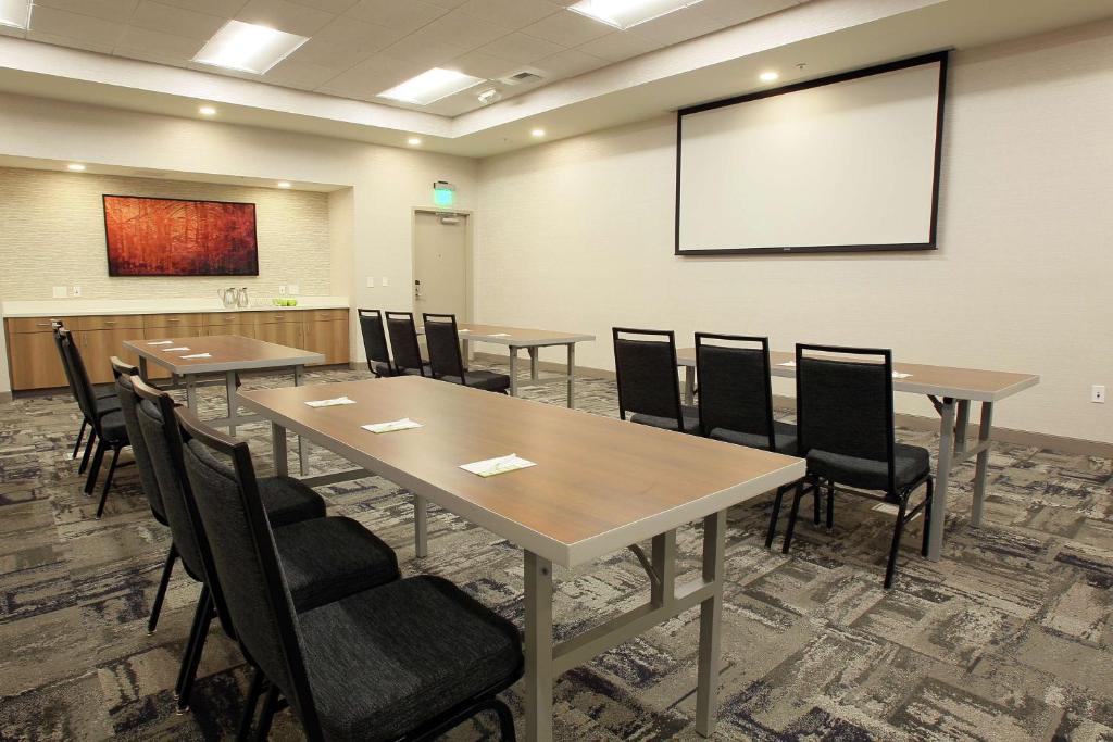 Home2 Suites by Hilton Nampa, ID
