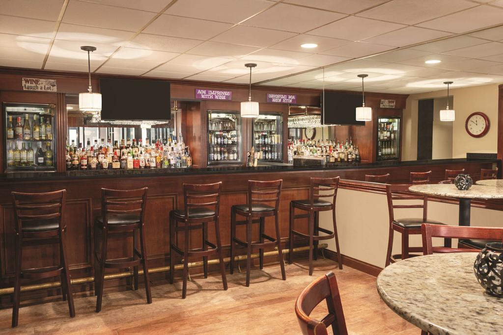 Radisson Hotel & Conference Center Rockford