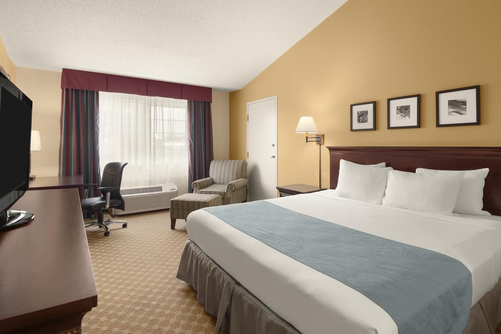 Country Inn & Suites by Radisson, Sioux Falls, SD