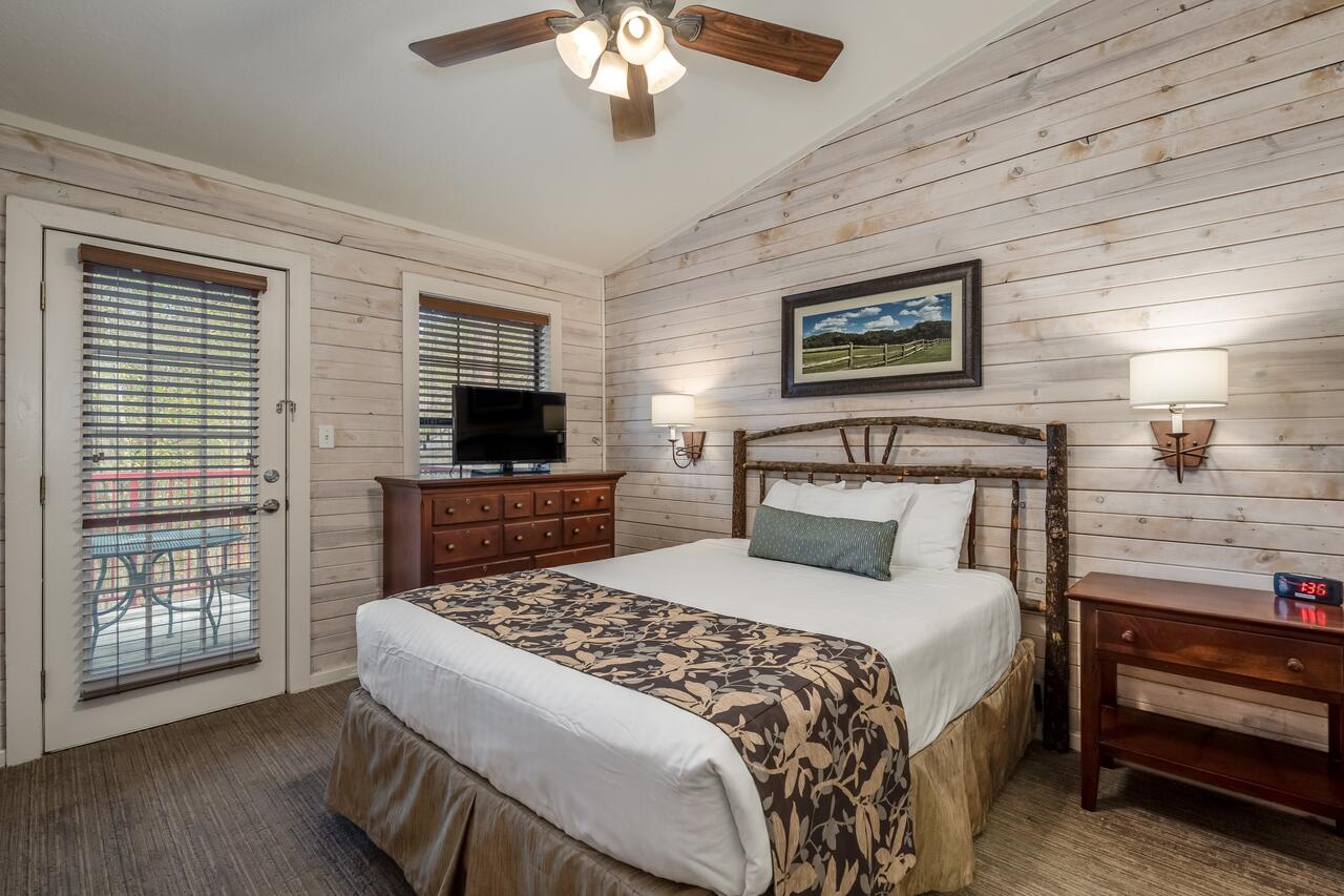 Holiday Inn Club Vacations Piney Shores Resort