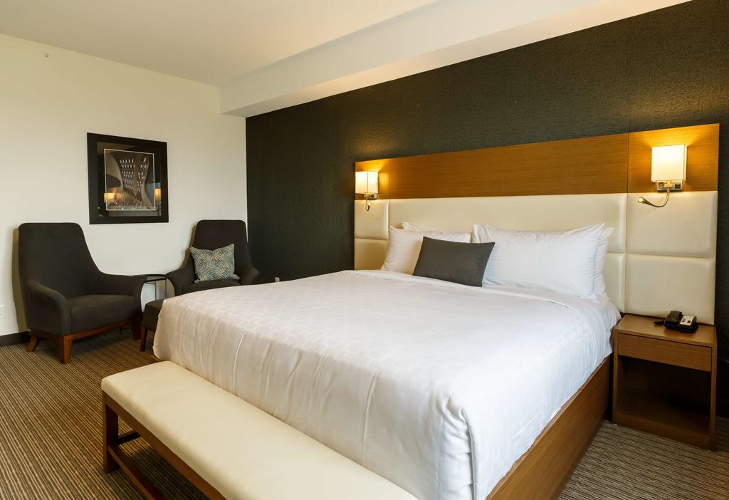 Executive Residency by Best Western Calgary City View North