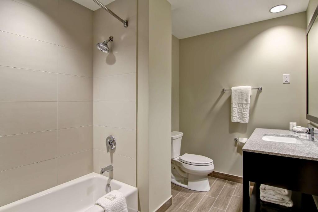 Best Western London Airport Inn & Suites