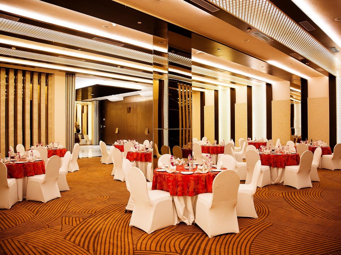 Radisson Lucknow City Centre