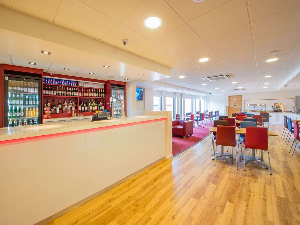 Travelodge Harrogate West Park
