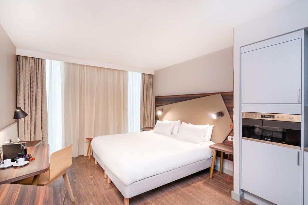 Aparthotel Adagio Leicester