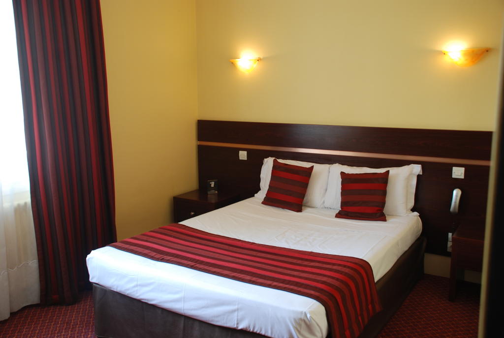 The Originals City, Hôtel Cathédrale, Lisieux (Inter-Hotel)