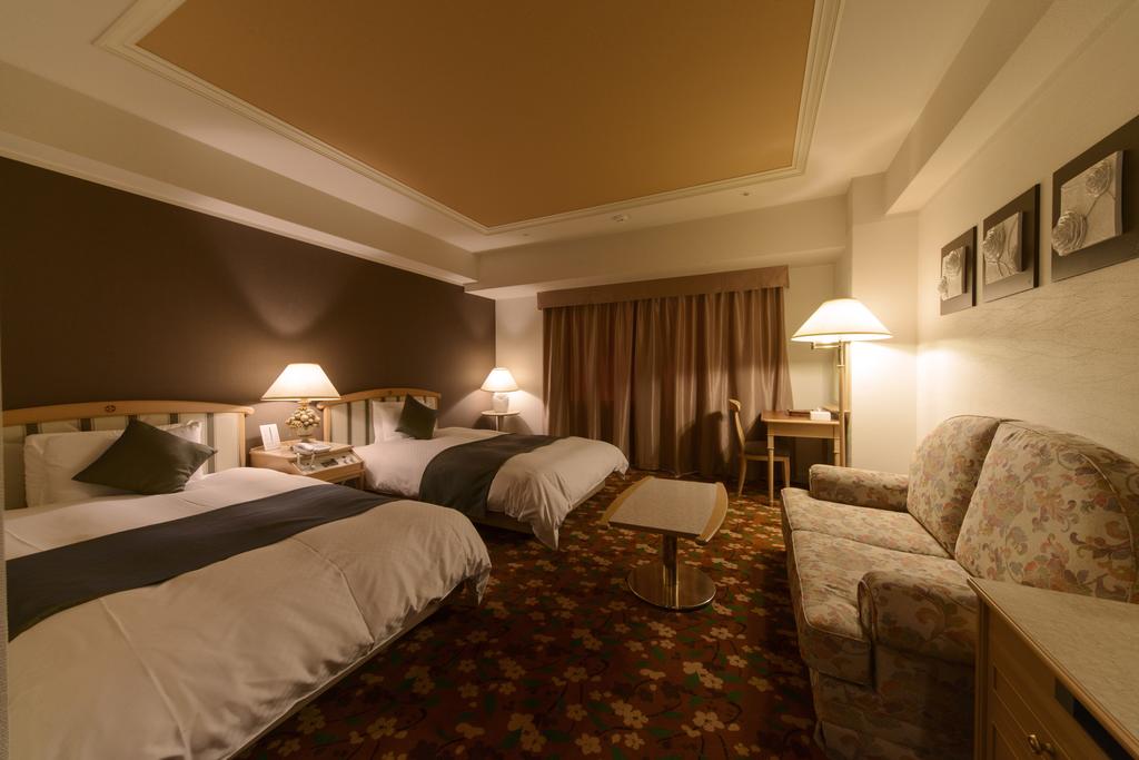 Miyazaki Kanko Hotel