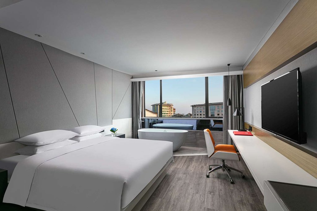 Ramada by Wyndham Yangzhou Slender West Lake