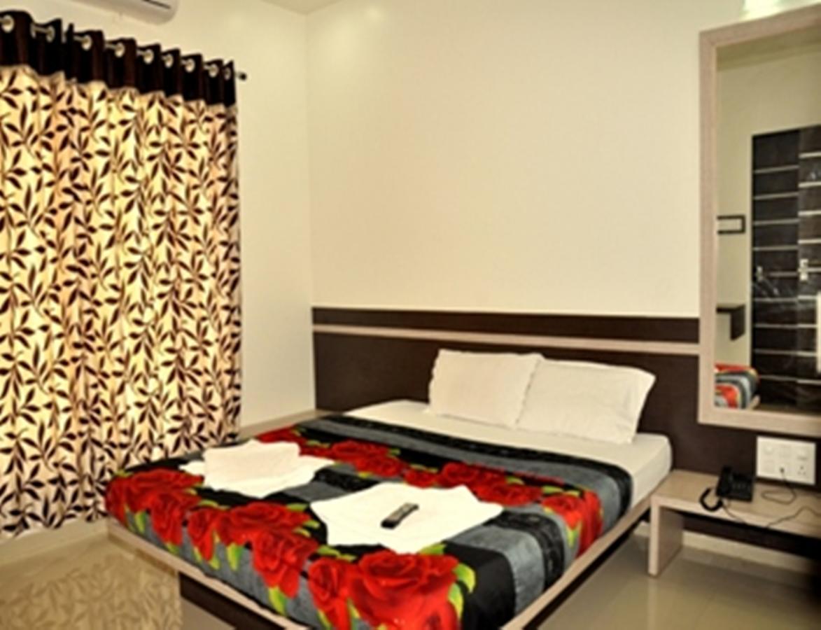 Airport Hotel Mayank Residency