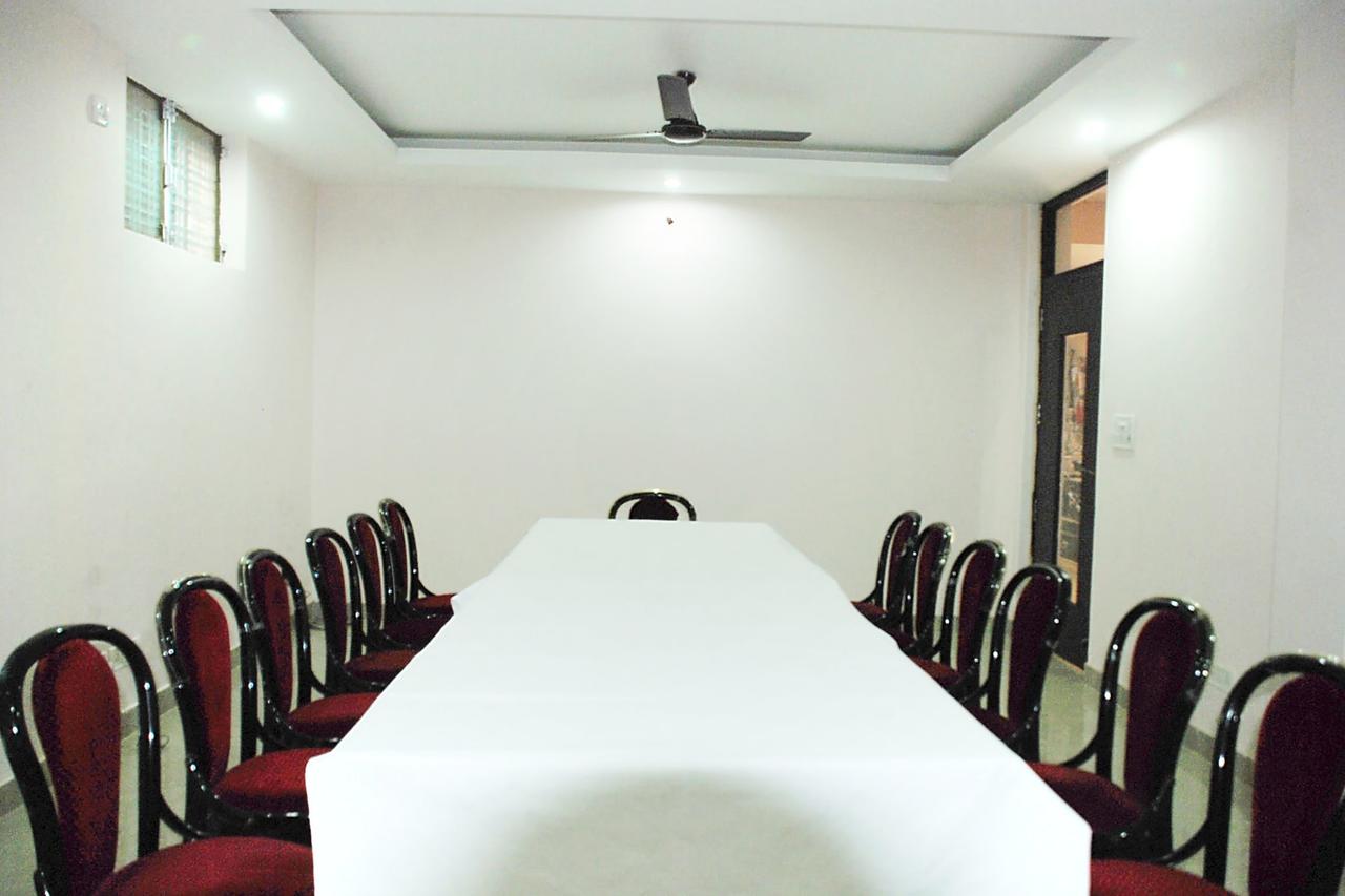 Airport Hotel Mayank Residency