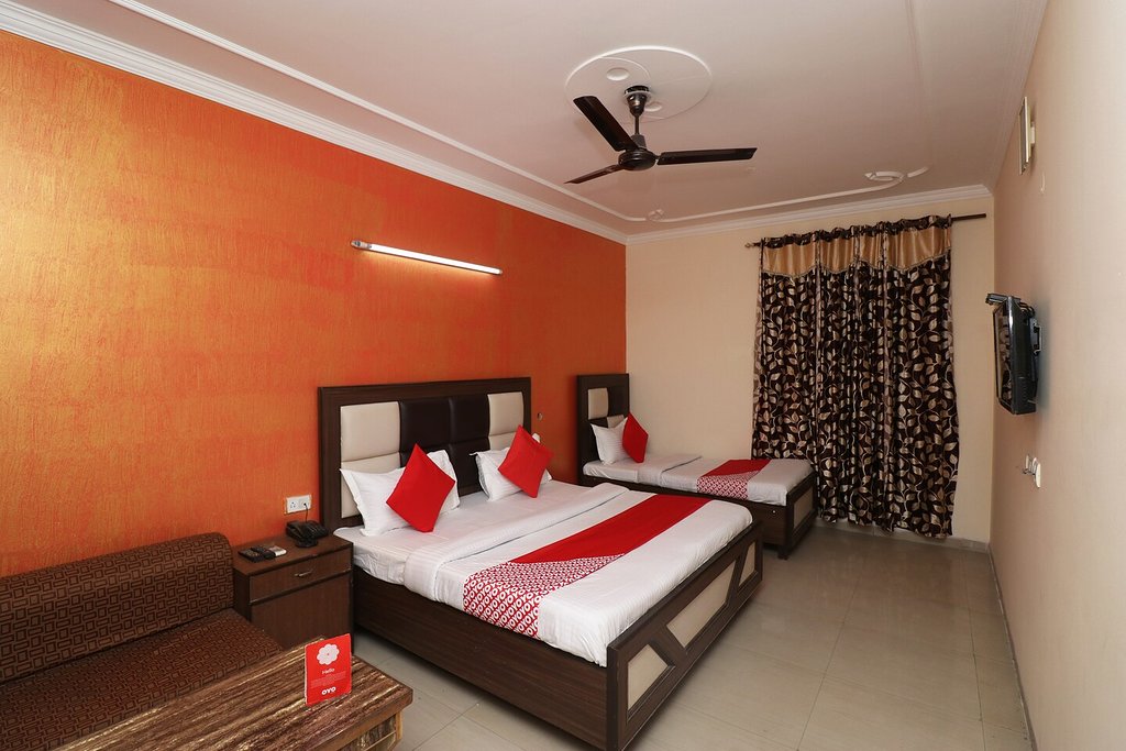 Airport Hotel Mayank Residency