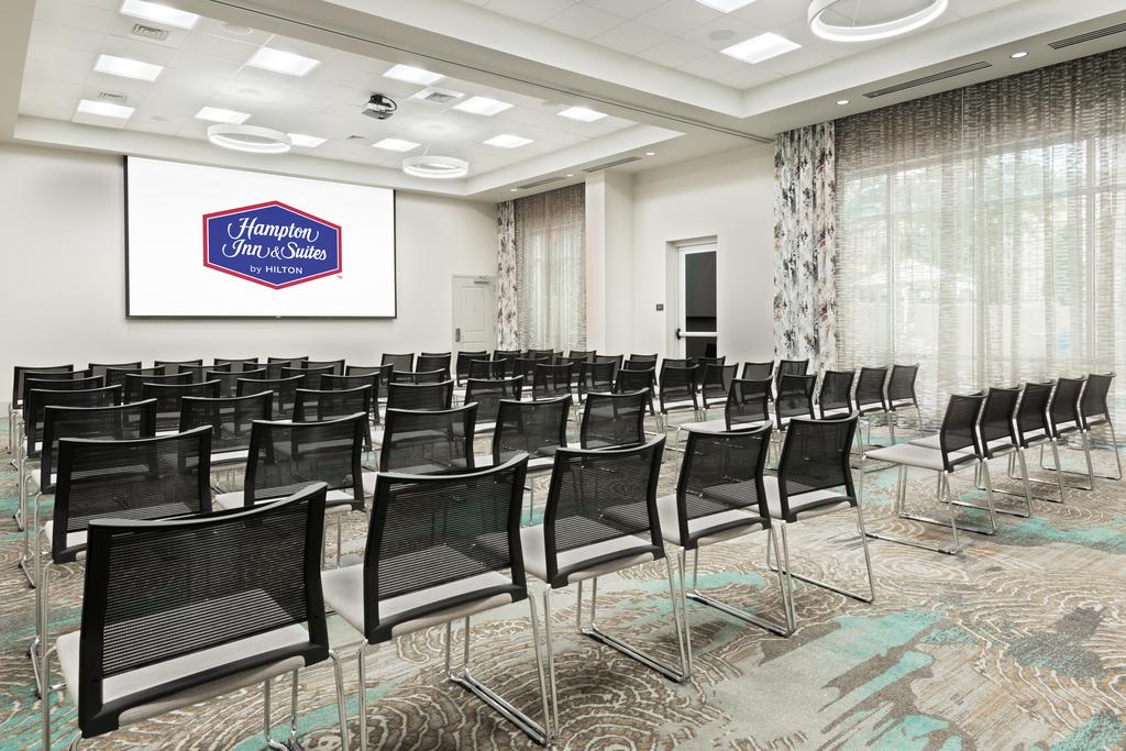 Hampton Inn & Suites Atlanta Buckhead Place, GA