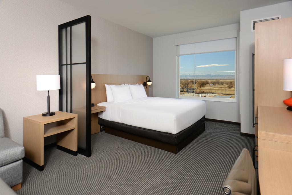 Hyatt Place Peña Station/Denver Airport