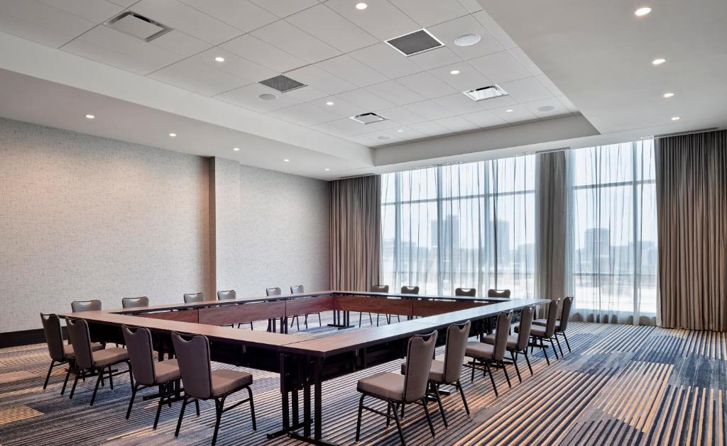 Loews Kansas City Hotel