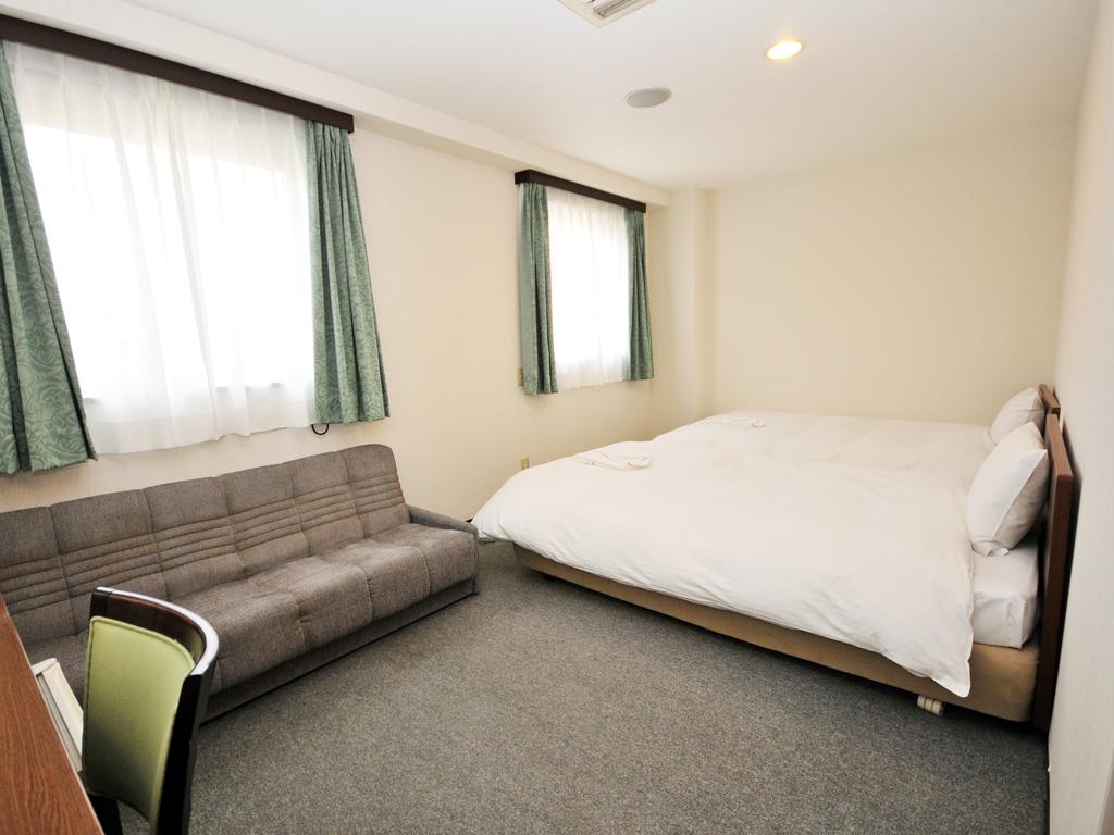 Hotel Green Line