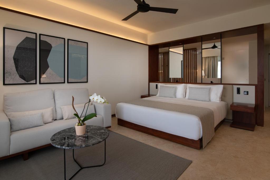 Live Aqua Beach Resort Punta Cana All Inclusive - Adults Only
