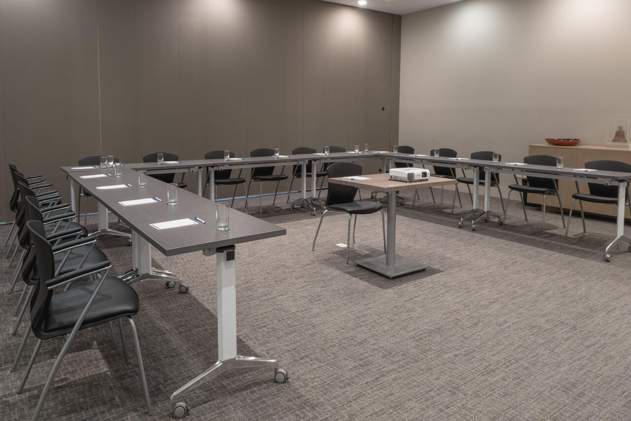 Holiday Inn Express & Suites Silao Aeropuerto - Terminal