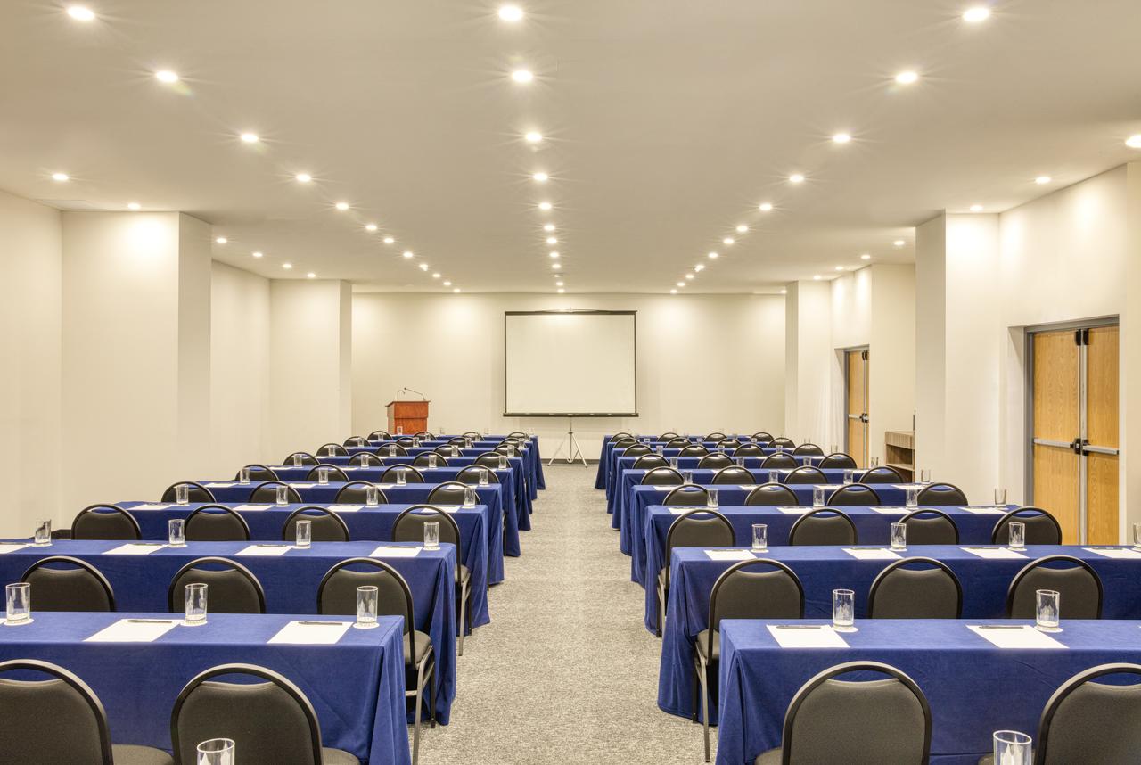 Fiesta Inn Guadalajara Poniente