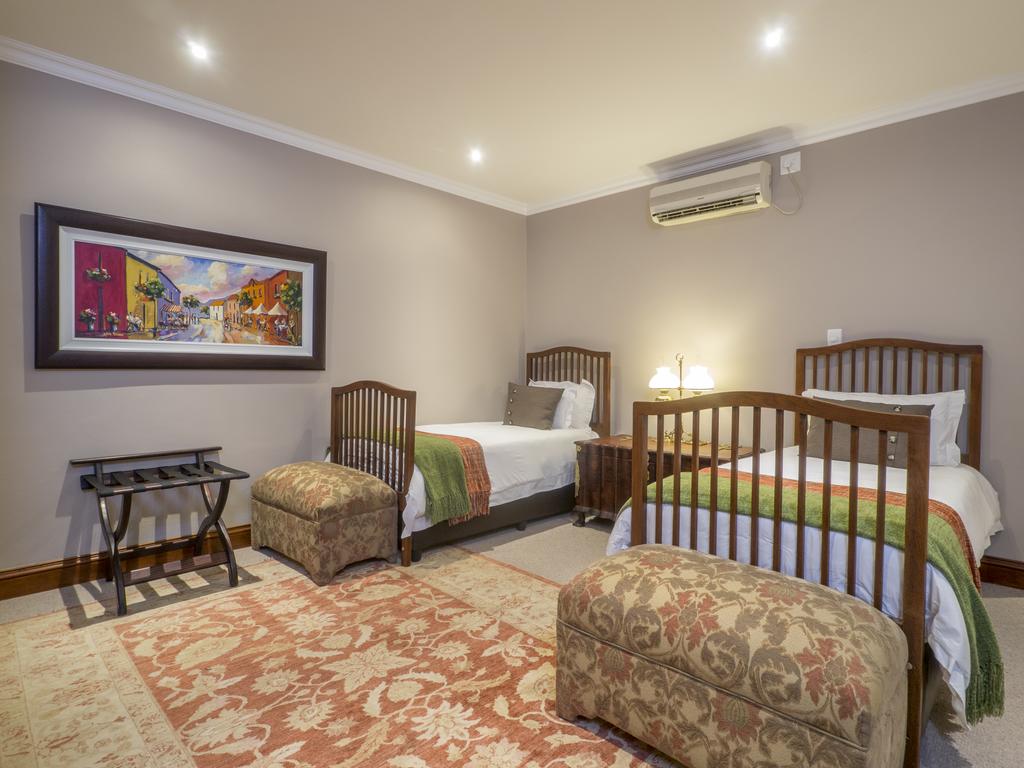 Madison Manor Boutique Hotel
