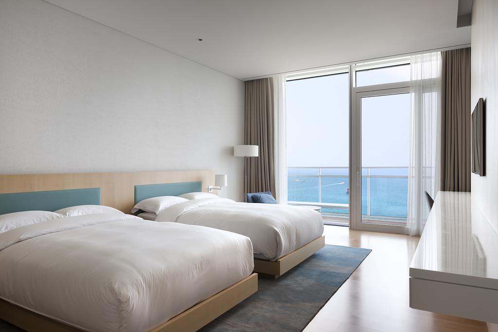 Seamarq Hotel
